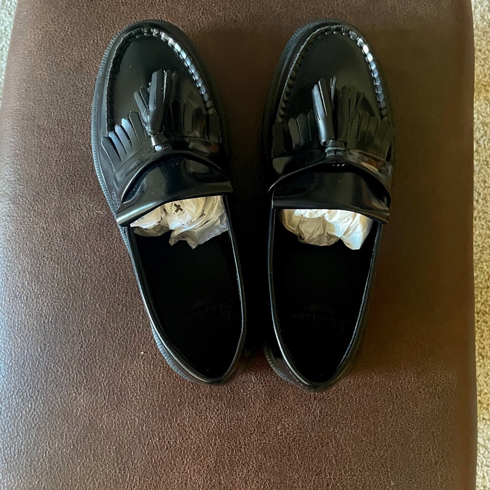 Dr. Martens Adrian Tassel Loafer (Black; Size 9)